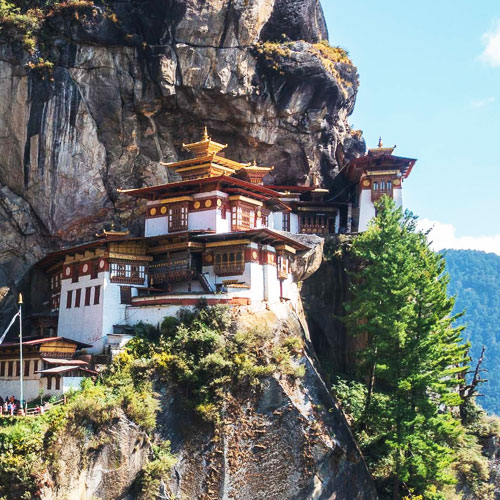 Hike up to Tiger's Nest